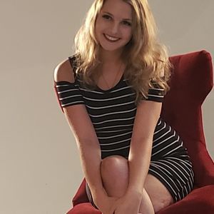 Meet your Posher, Christy